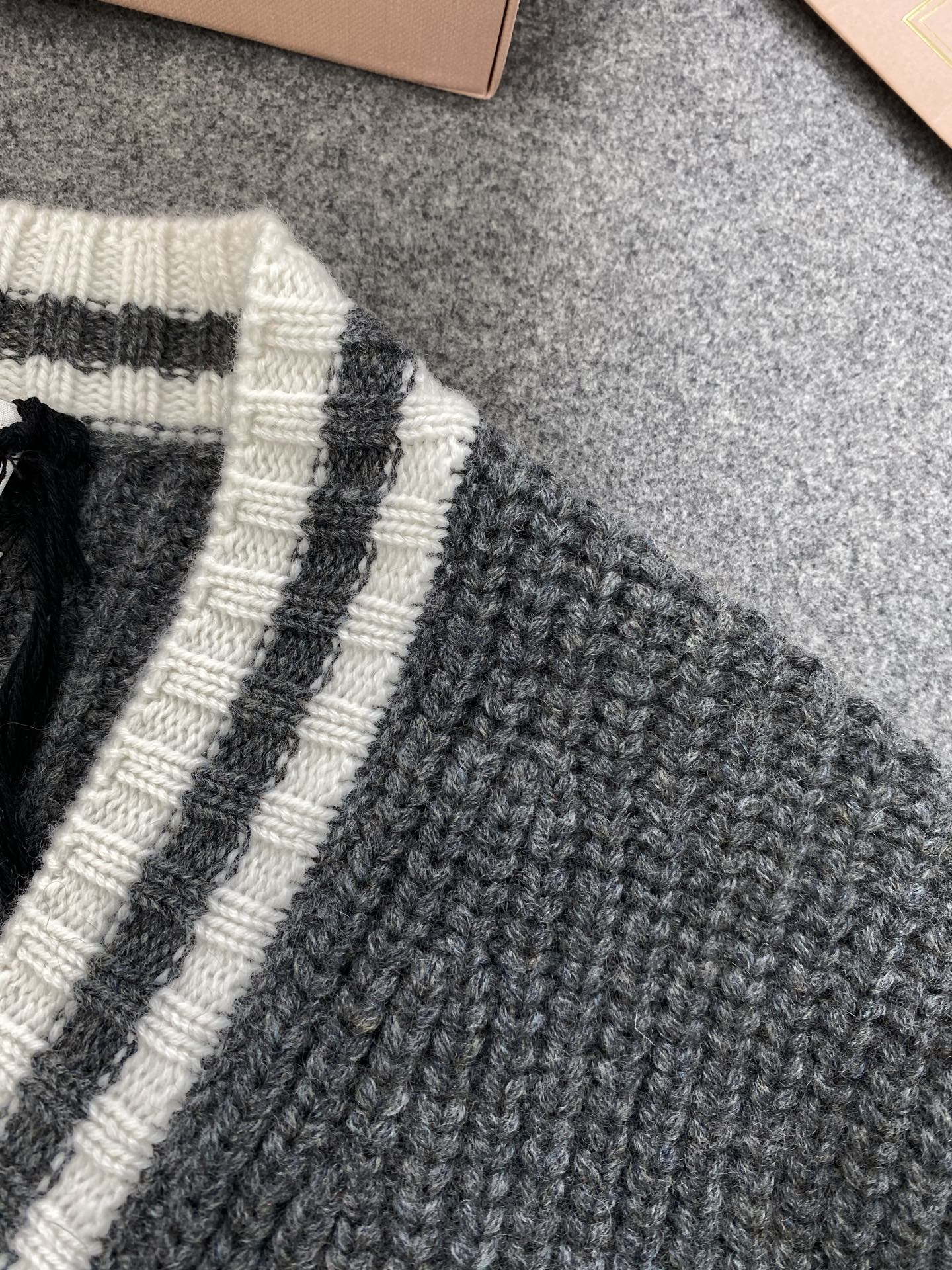 032997098a5f70d8a8bf6beb222a19a0_1765547056_022.jpg