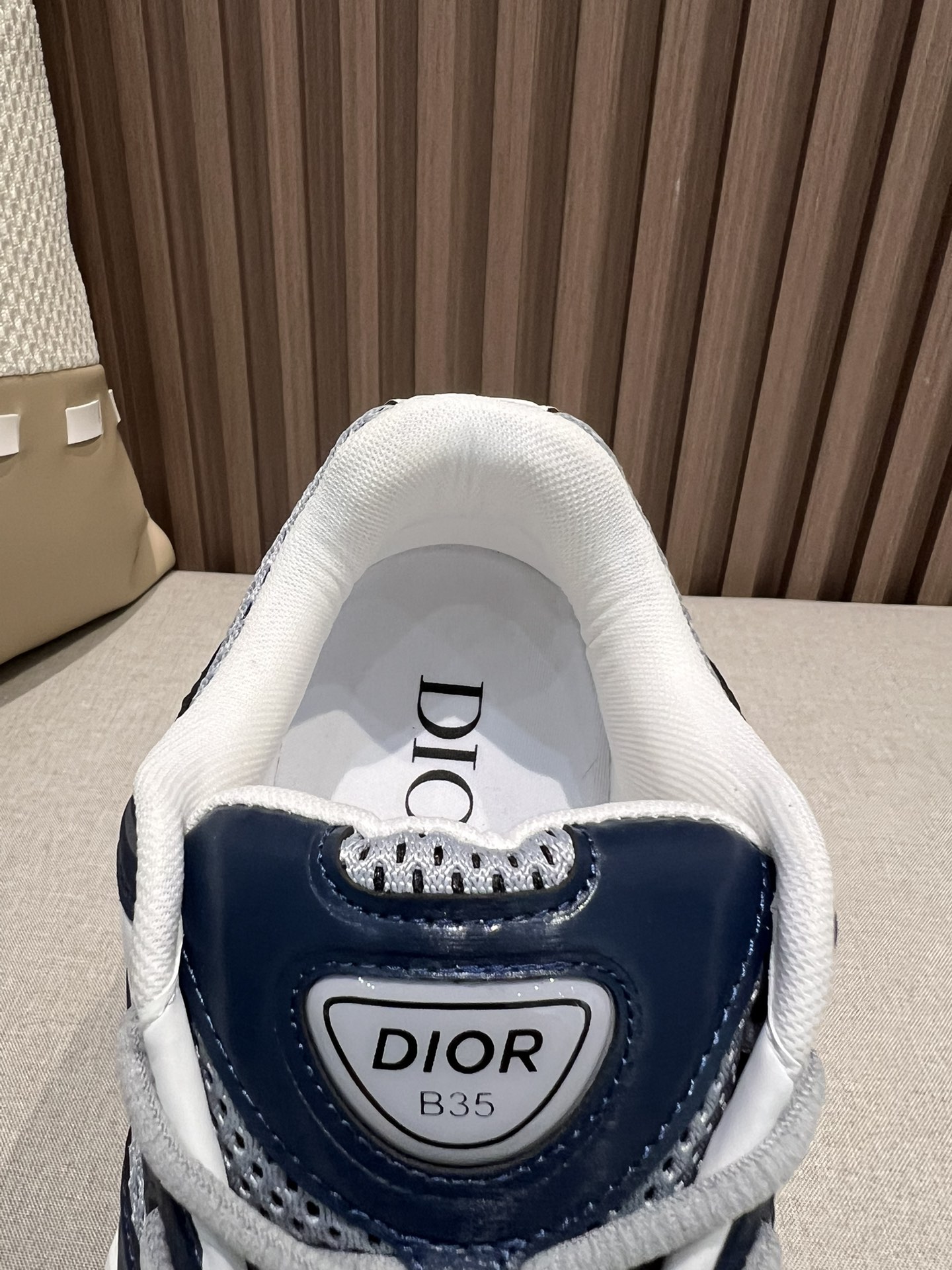 330127cc7870225dd6bf65d5ab30f7fa_1766332041_1675.jpg