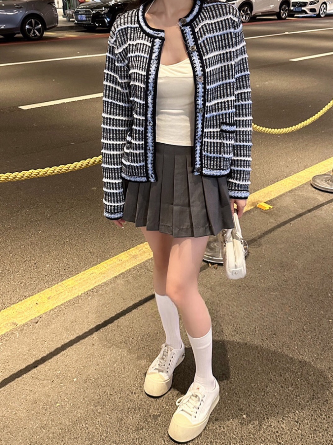 8090409b0aa84c172b670907ee87758c_1765792000_2163.jpg