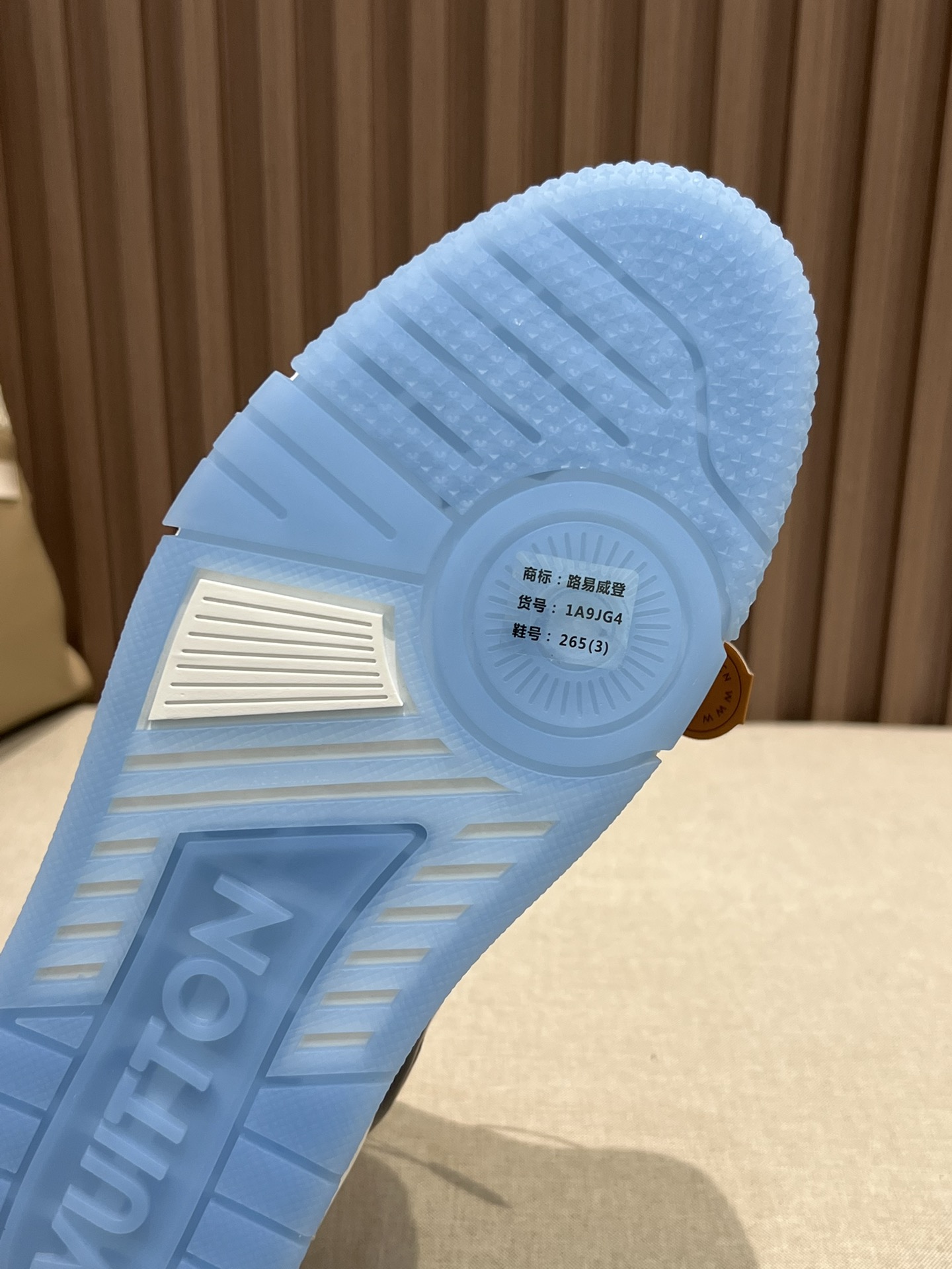 ea09eb182d93675972e8609aa7eba596_1765633266_9126.jpg