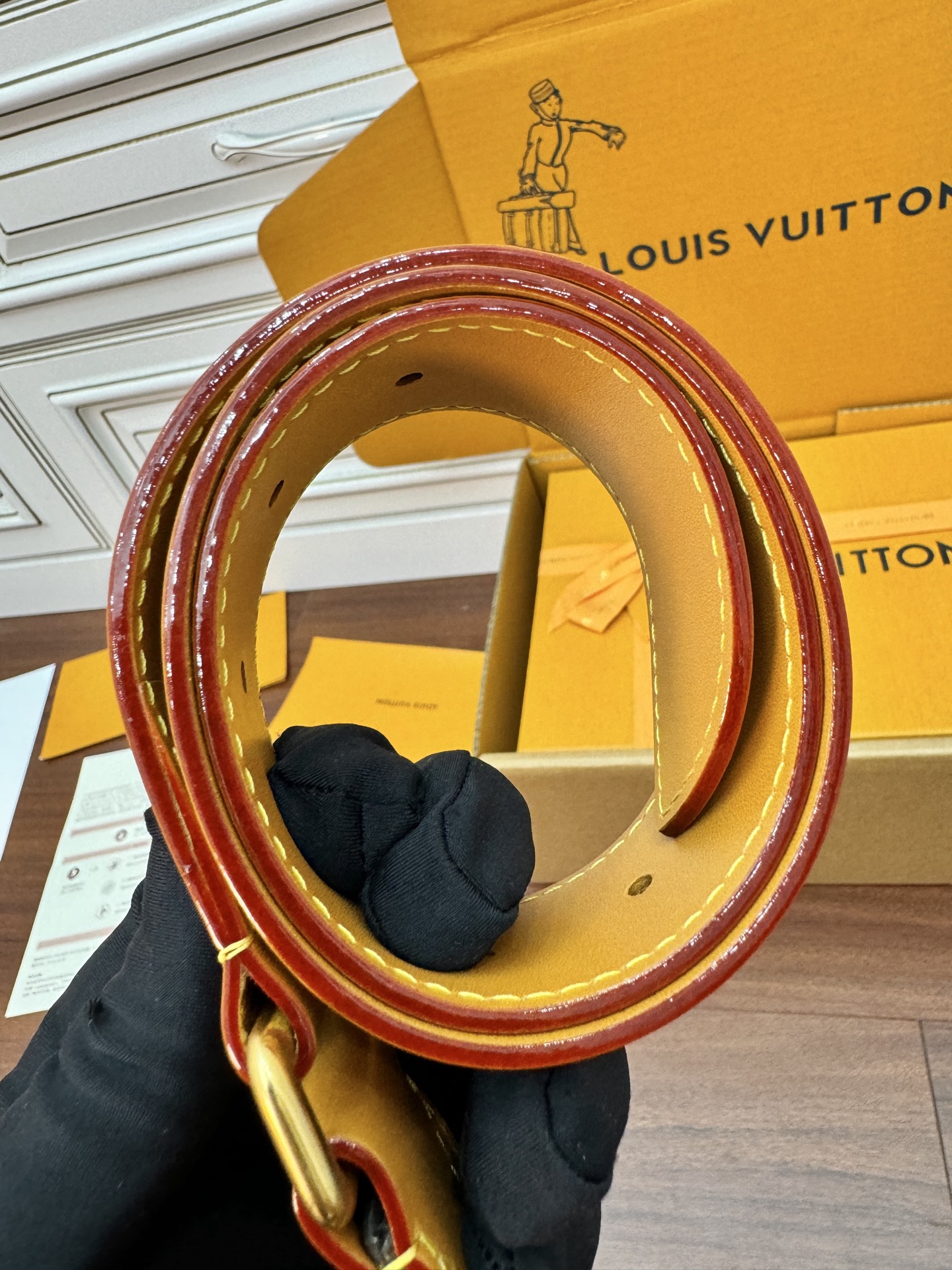 ec26d6631033ed08e36958746321d90b_1764911312_2299.jpg
