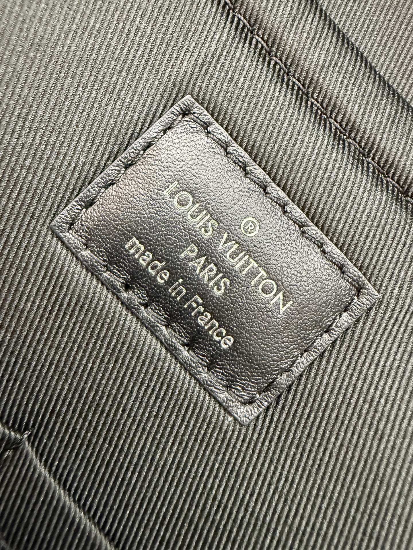 fe5d6c2dcf0b249556317b9ea6ebbf82_1765433379_0131.jpg