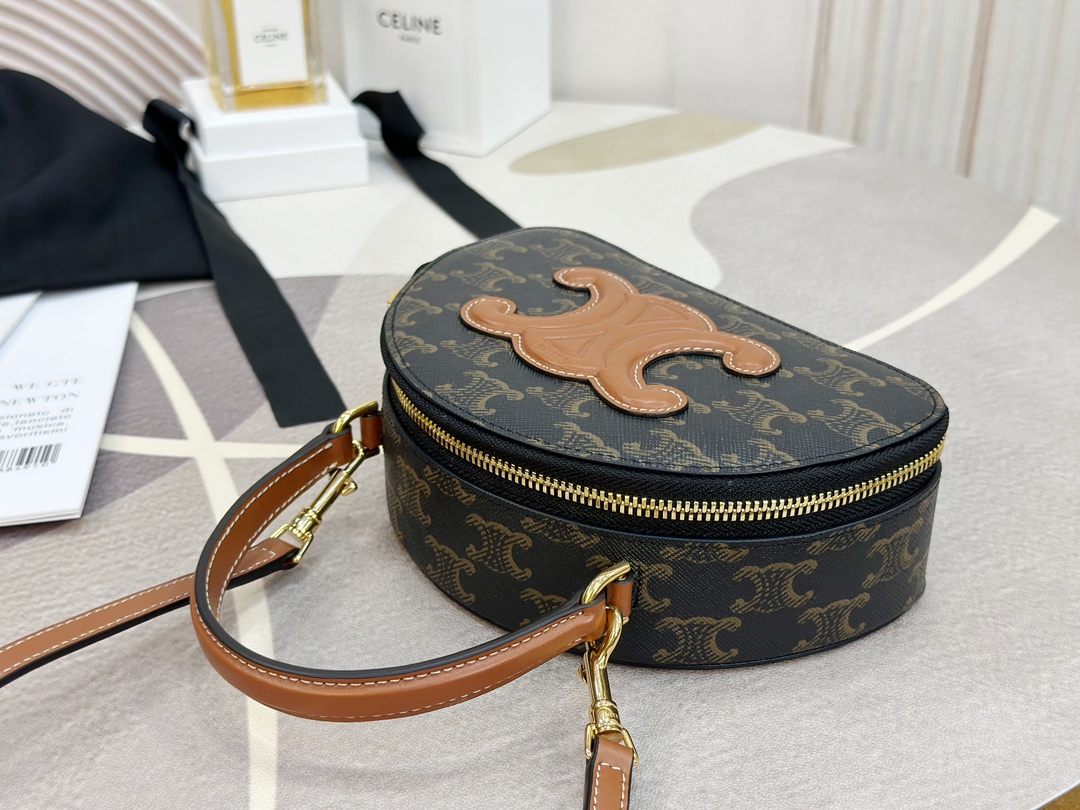 7391c6629e05de439d1f802d59659901_1769062641_0013.jpg