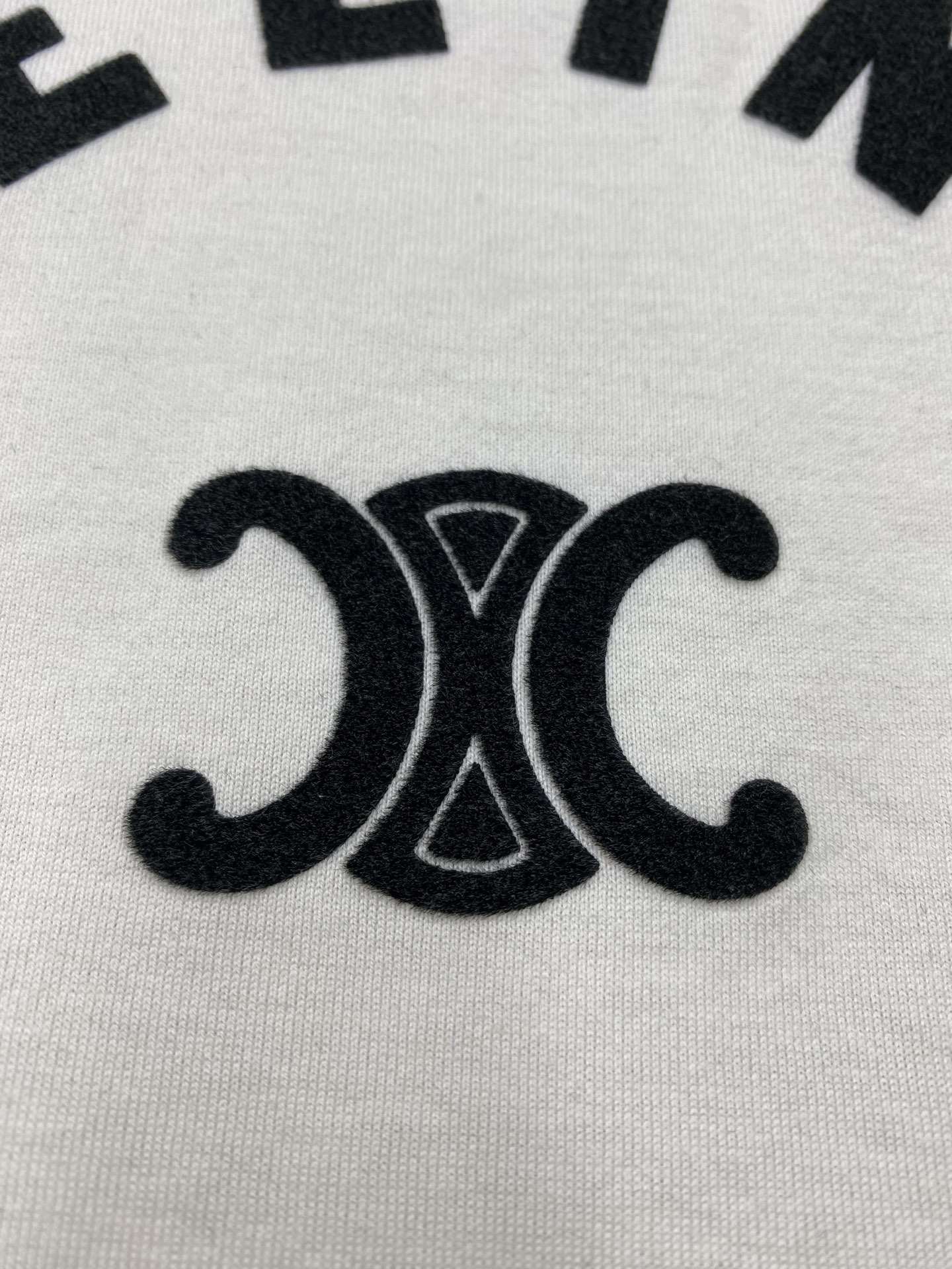 b3e2fdfe8a578adcb508e1f6a7e47c20_1776840202_8845.jpg