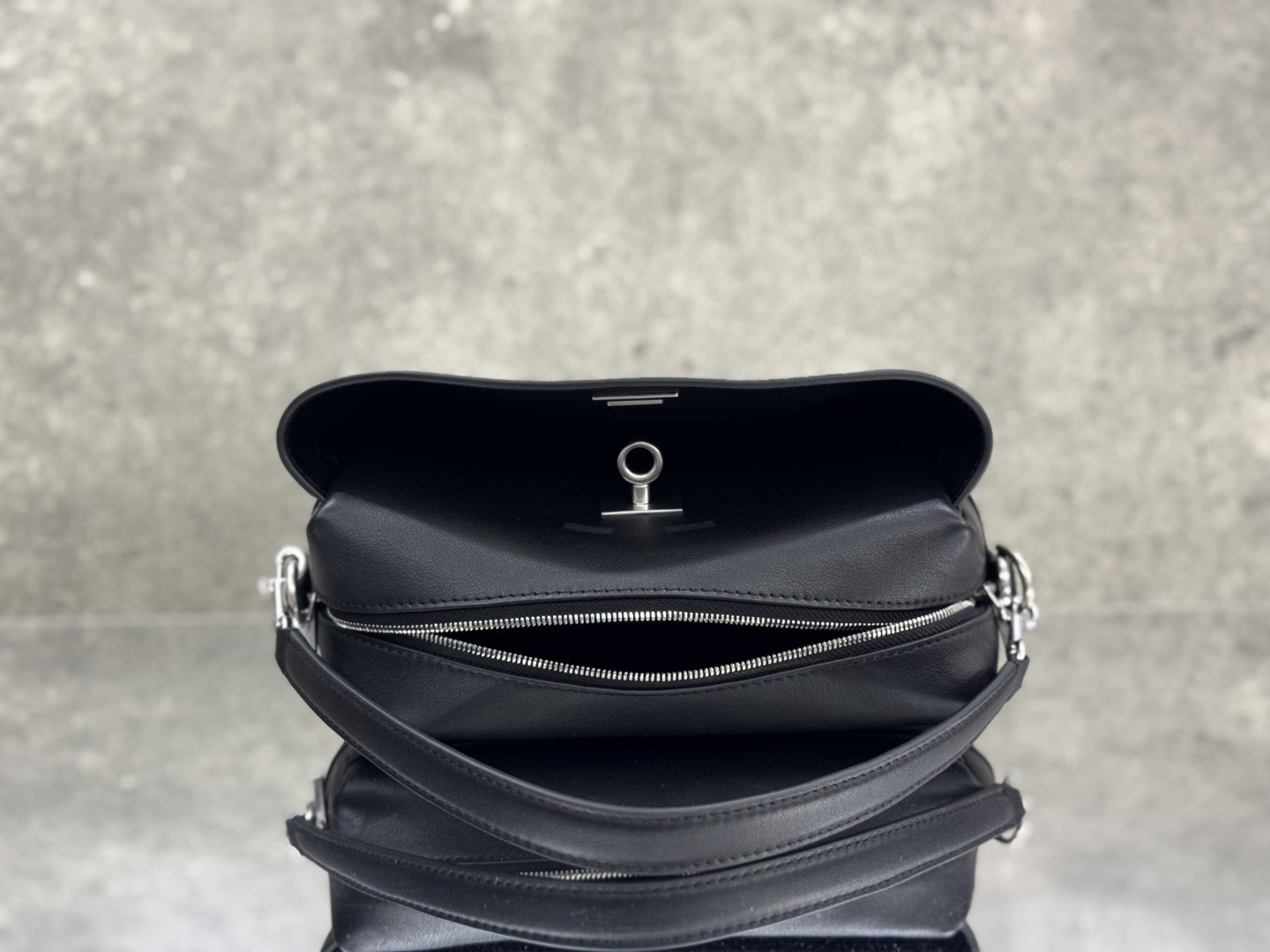 e0387f068cb1f2b329cfee1056274dad_1775026178_8368.jpg