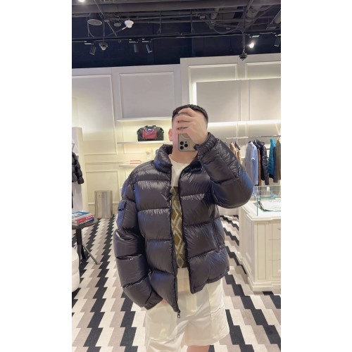 [M공장] 몽클레어 레비타 숏 패딩