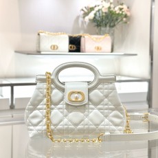 [여왕샵] 디올 Jolie 탑 핸들 미니 백