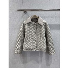 버버리 25FW 워머 마이크로 로고 플로리스톤 퀼팅 패딩 점퍼