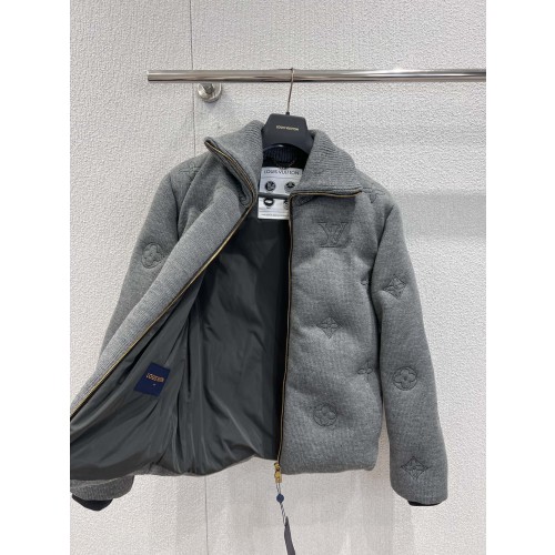루이비통 25FW 엘리건트 올드 로고 니트 튜닉