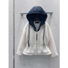 루이비통 2025 FW  스웨이드 코트