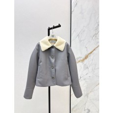 로에베 25SS·FW 친환경 모피 일체형 코트