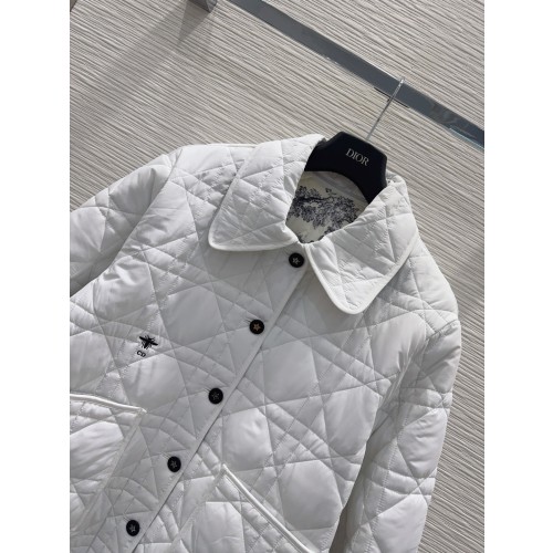 디올 2025 FW 클래식 로고 패딩