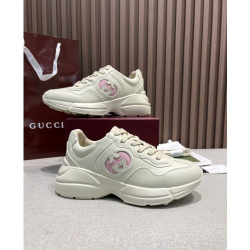 GUCCI 구찌  라이톤 커플 러닝 스니커즈[남여공용]
