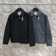 [대리석집]  톰브라운 24FW Concealed 짚 골프 자켓