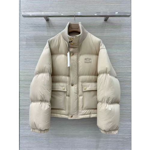 셀린느 25FW 트리옹프 자수 리브넥 다운 자켓