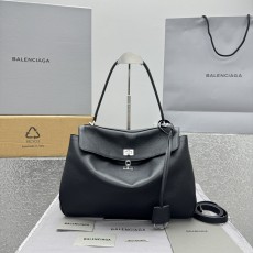 [카타] 발렌시아가 로데오 핸드백 미디엄 블랙실버