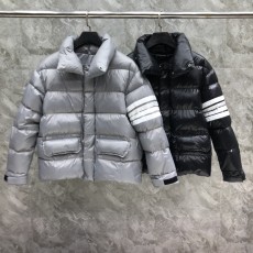 [대리석집] 톰 브라운 다운 재킷 블랙 그레이