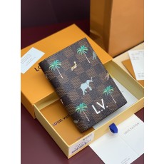 루이비통 더 다즐링 리미티드 패스포트 커버