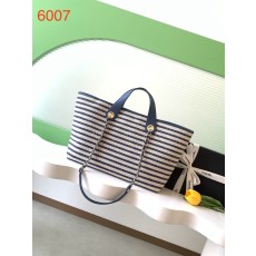 샤넬 26C 체인 쇼퍼백 캔버스 네이비