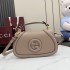 구찌 블론디 미디엄 핸드백 815714