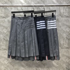 [대리석집] 톰브라운 플레인 위브 미디 스커트