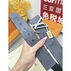 루이비통 모노그램 이클립스 라인 벨트 4cm