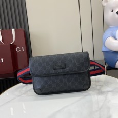 구찌 GG 슈프림 벨트백 598133