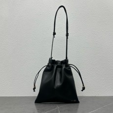 셀린느 스몰 크리스탈 파우치 블랙