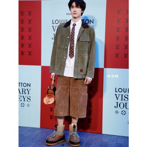 루이비통 x 니고 콜라보 데님 카고 쇼츠 남녀공용