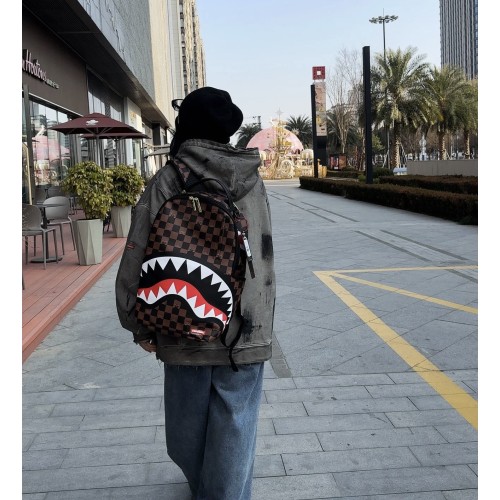 스프레이 그라운드 샤크 마우스 체커보드 백팩