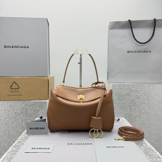 [카타] 발렌시아가 로데오 핸드백 스몰 브라운