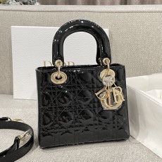 [여왕샵] 디올 레이디 디올 백 스몰 페이턴트 블랙