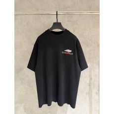 발렌시아가 25SS 자수 반팔 티셔츠 남녀공용