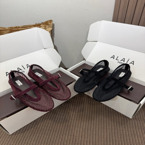 [IU] 알라이아(Alaia) 피시넷 플랫 슈즈