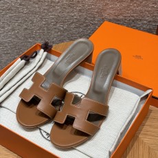 [찡댄] 에르메스 오아시스 하이힐 샌들 골드 브라운