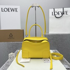 [카타] 로에베 아마조나 180 풀 레더 옐로우