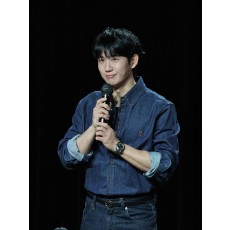 아미 파리 하트 자수 데님 셔츠 남녀공용